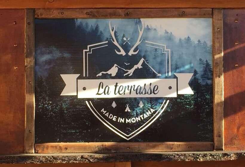 ホテル Montana Chalet Hôtel Spa