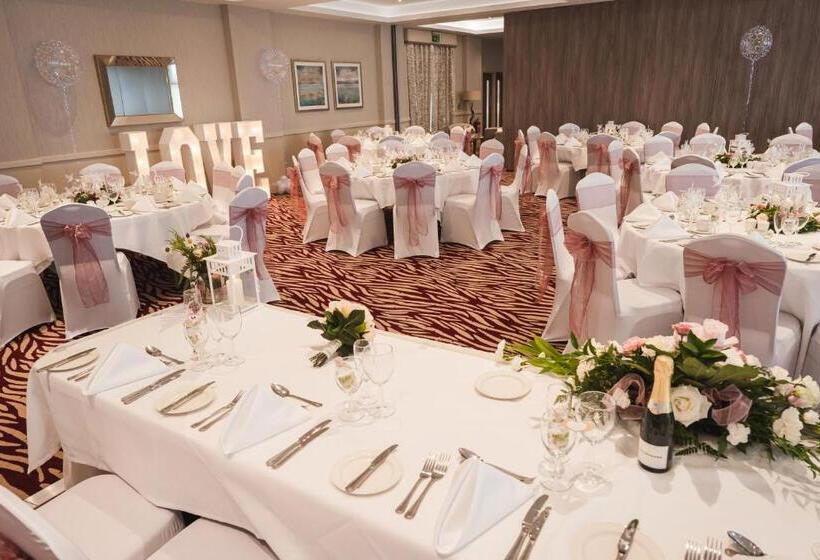 בית מלון כפרי Ramsey Park