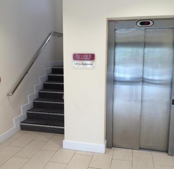 בית מלון כפרי Ramsey Park