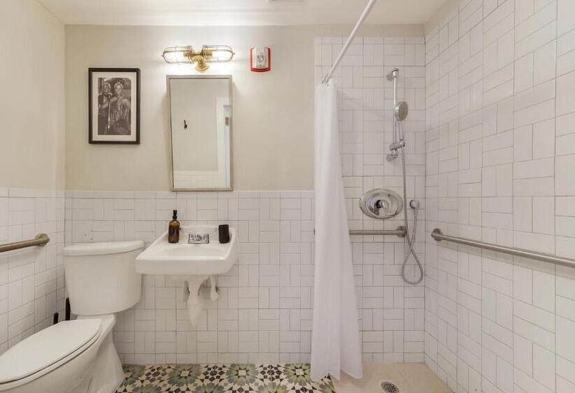 Tower Hotel Little Havana