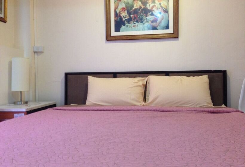 호텔 Supatara Place 2