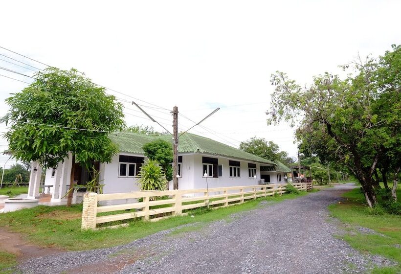 ホテル Tamarind Resort