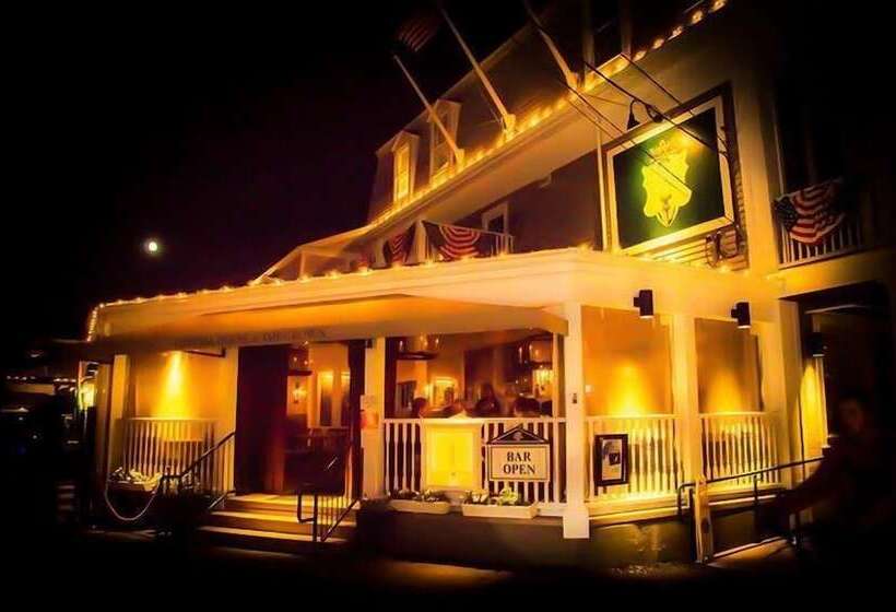 Отель The Crown And Anchor Inn