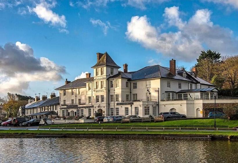 Отель The Falcon