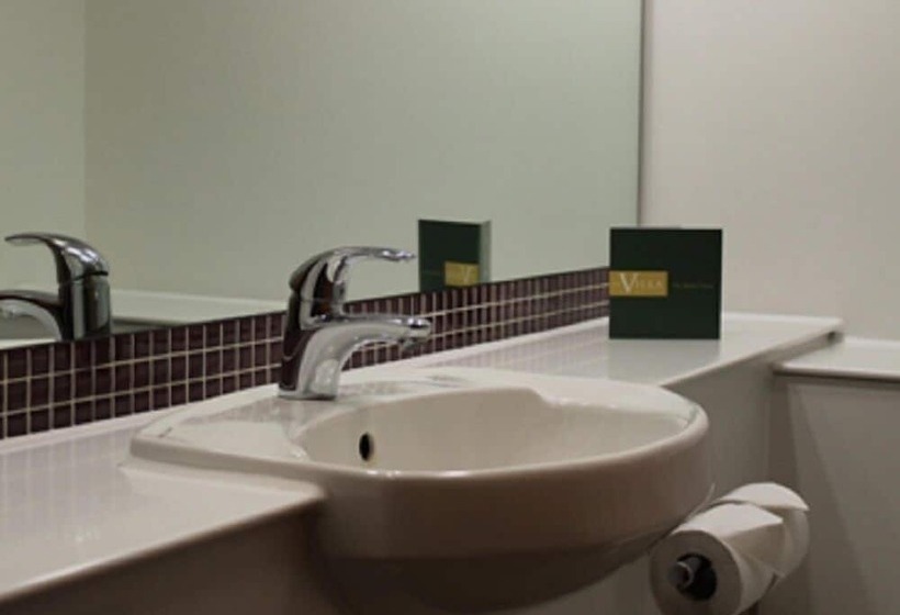 호텔 The Villa Express