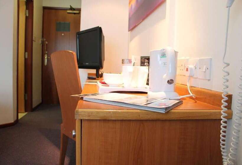 호텔 The Villa Express