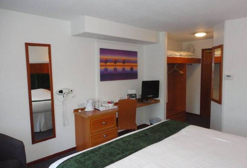 호텔 The Villa Express