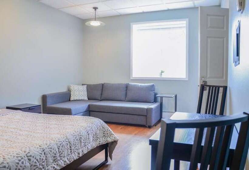 فندق Trailhead Lodging