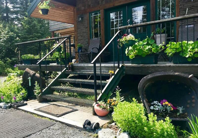 فندق Twin Peaks Lodge And Rv Park