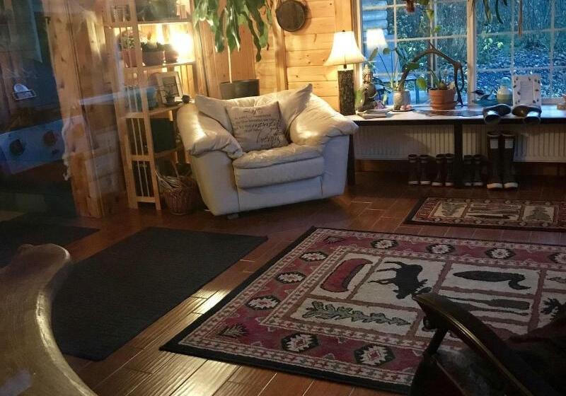 فندق Twin Peaks Lodge And Rv Park