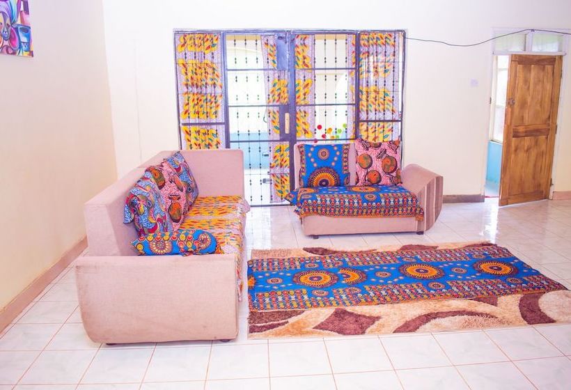 Kilihomebase & Campsite  Hostel