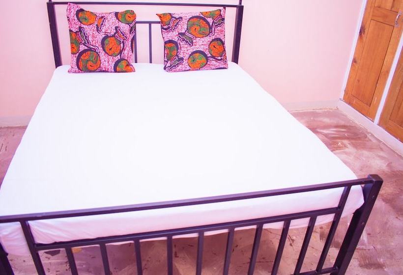 Kilihomebase & Campsite  Hostel