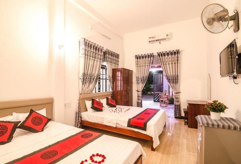 هاستل Little Leo