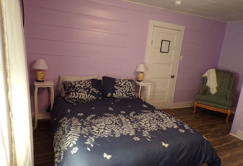 Memory Lane Bed And Breakfast