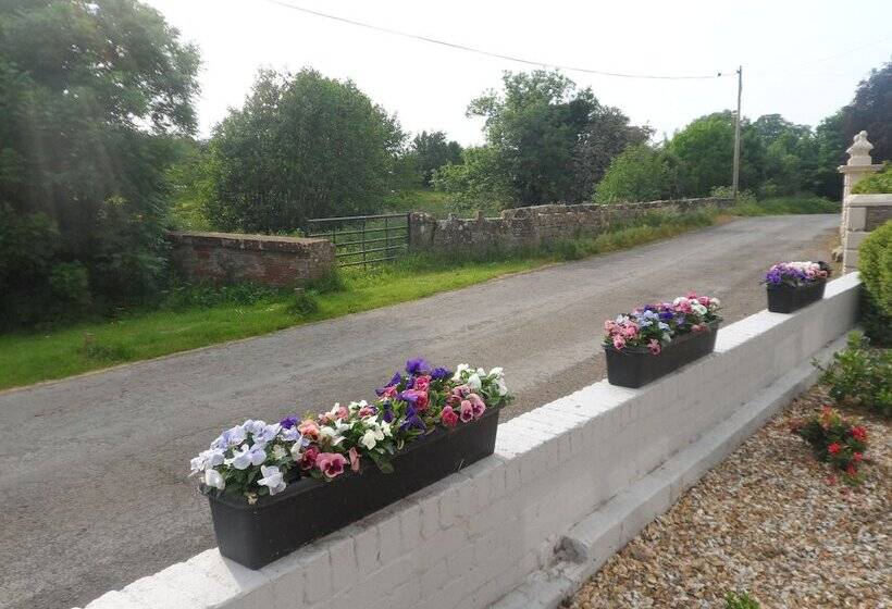 Midtown Farm Bed & Breakfast