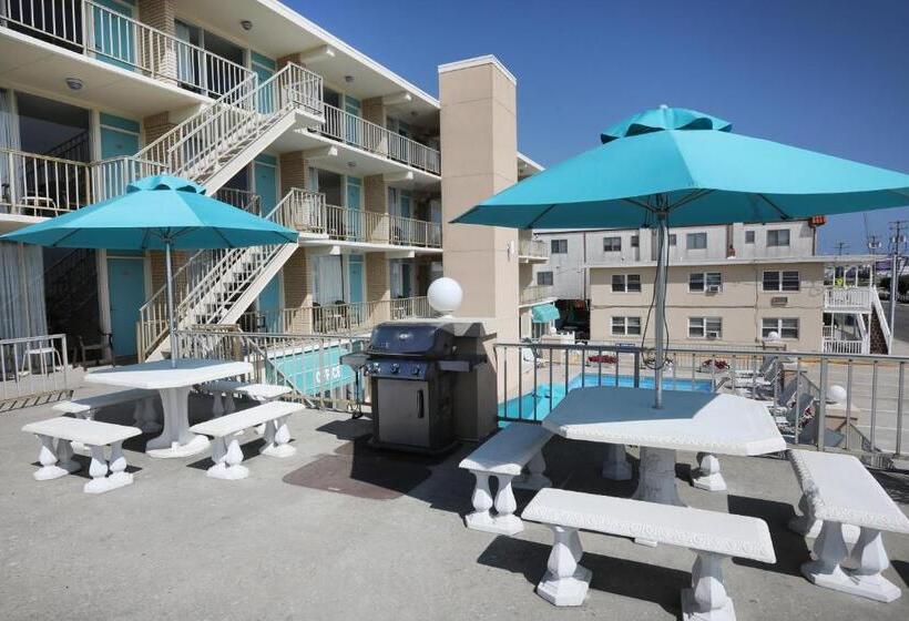 모텔 Aquarius Oceanfront Inn