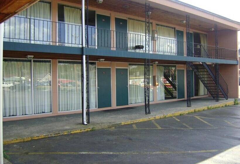 فندق على الطريق Ashland Inn