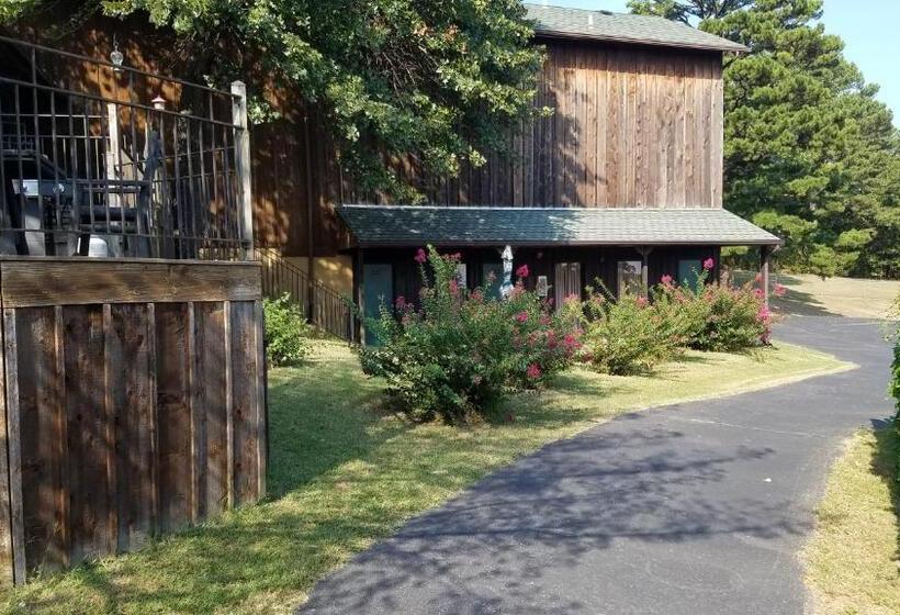 مُتل Country Mountain Inn