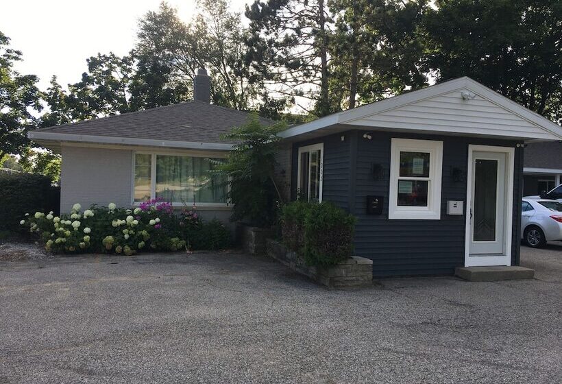 모텔 Lake Land Inn