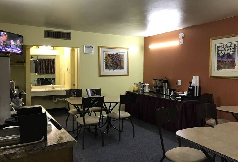 모텔 Shamrock Country Inn