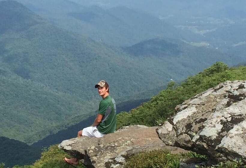 Oakland Cottage Bed And Breakfast