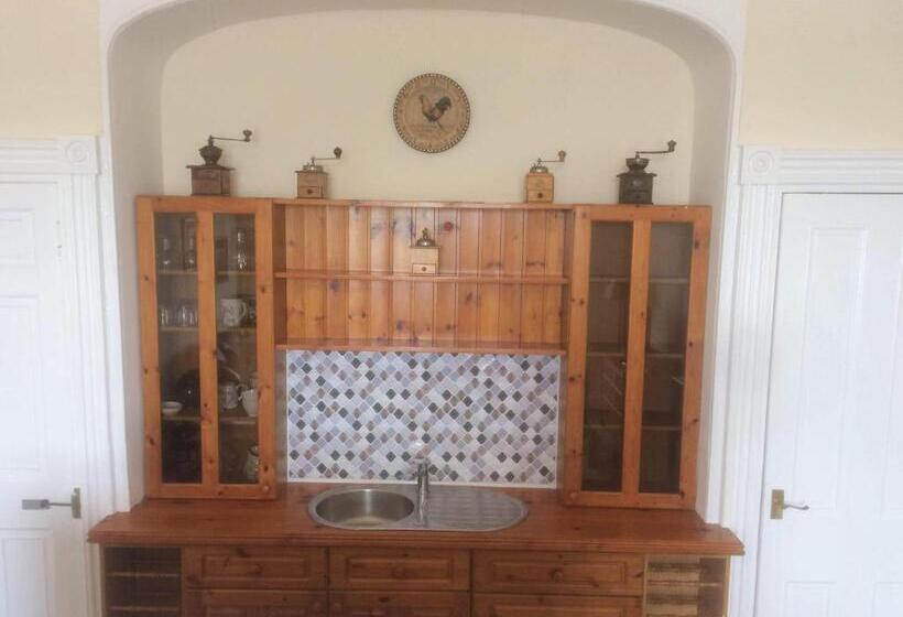 펜션 Commodore Guesthouse, Seaside Holiday Suites