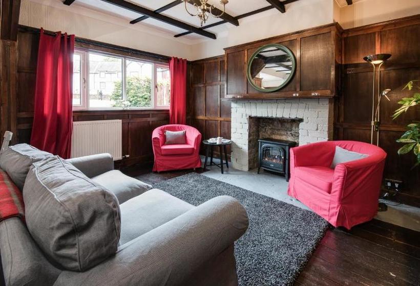 بنسيون Glenbruar House