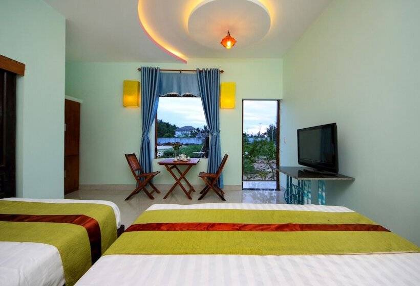 پانسیون Hoi An Sea Sunset Villa & Bar