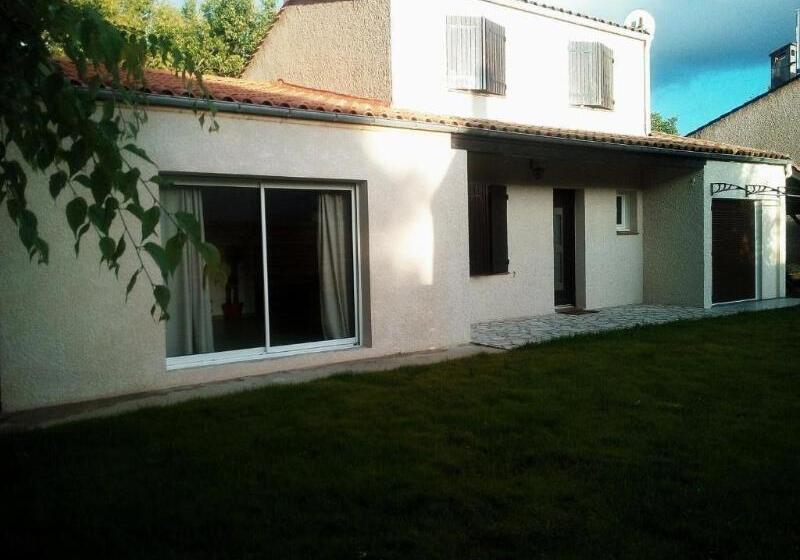 פנסיון Hôtes De Libourne