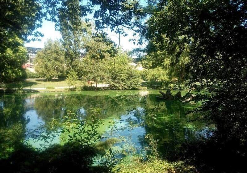 פנסיון Hôtes De Libourne