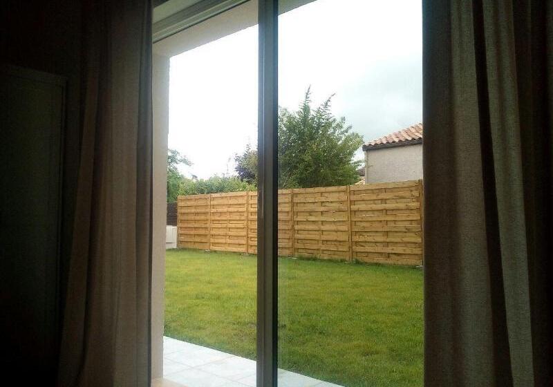 פנסיון Hôtes De Libourne