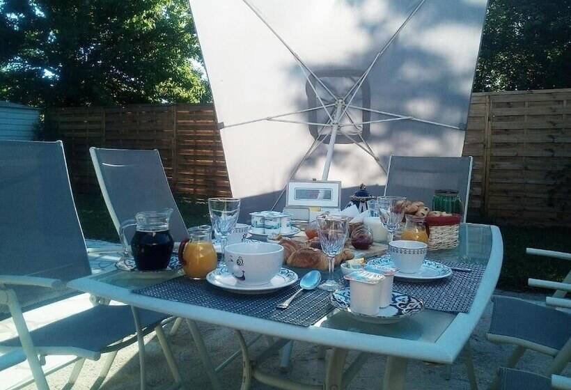 פנסיון Hôtes De Libourne