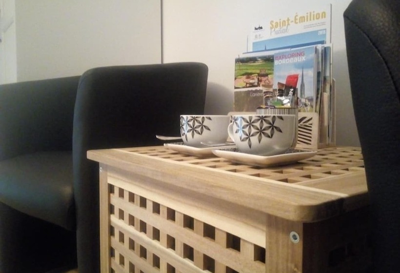 פנסיון Hôtes De Libourne