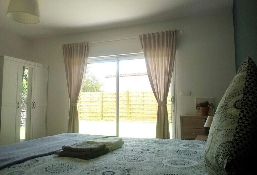 פנסיון Hôtes De Libourne