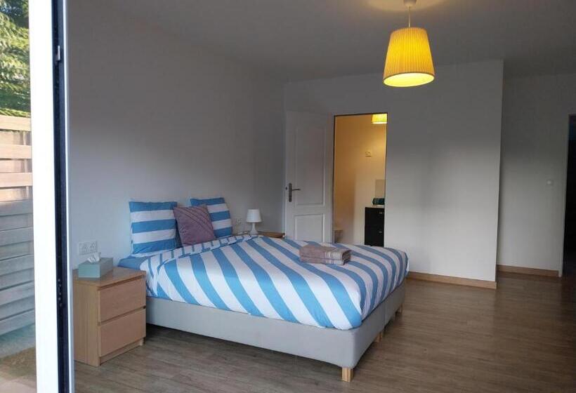 פנסיון Hôtes De Libourne