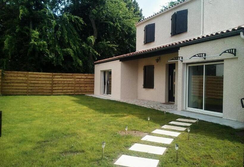 פנסיון Hôtes De Libourne