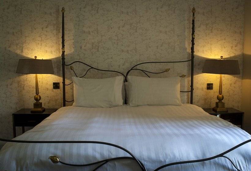 פנסיון Mansion House Llansteffan