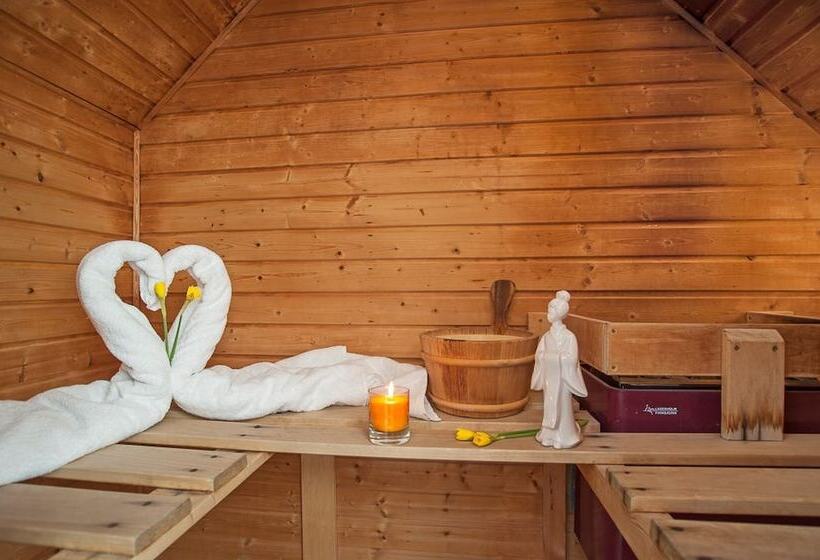 펜션 Windermere Boutique Hotel Spa Suites & Hot Tubs