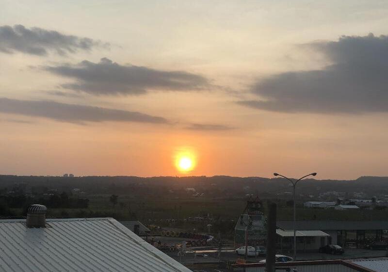 پانسیون Zozola