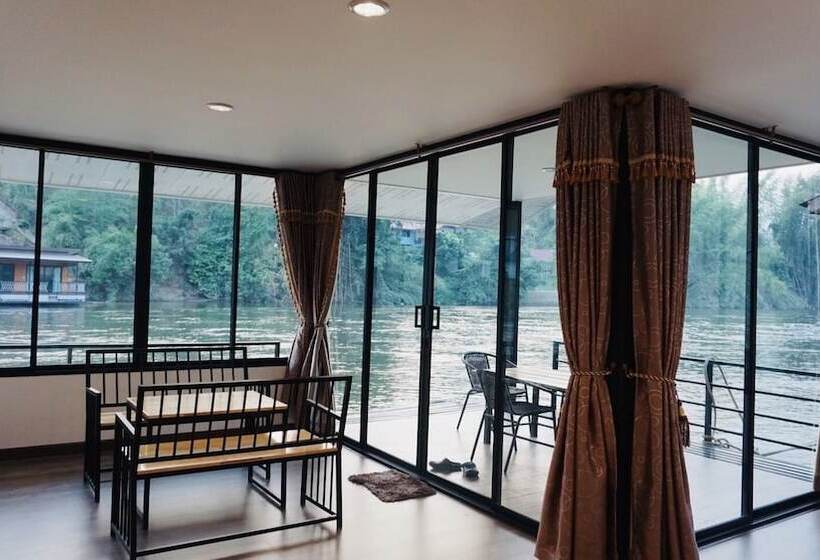 Riverside Hill Resort & Restaurant