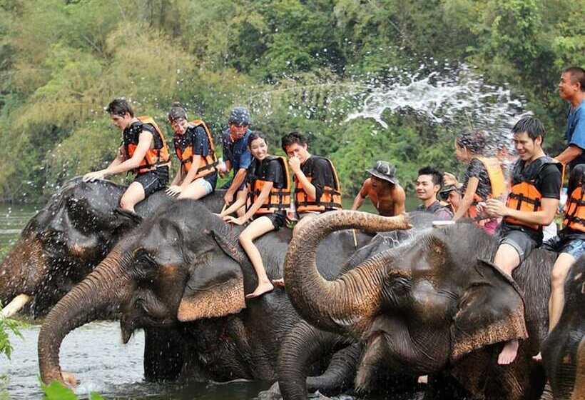 Riverside Hill Resort & Restaurant