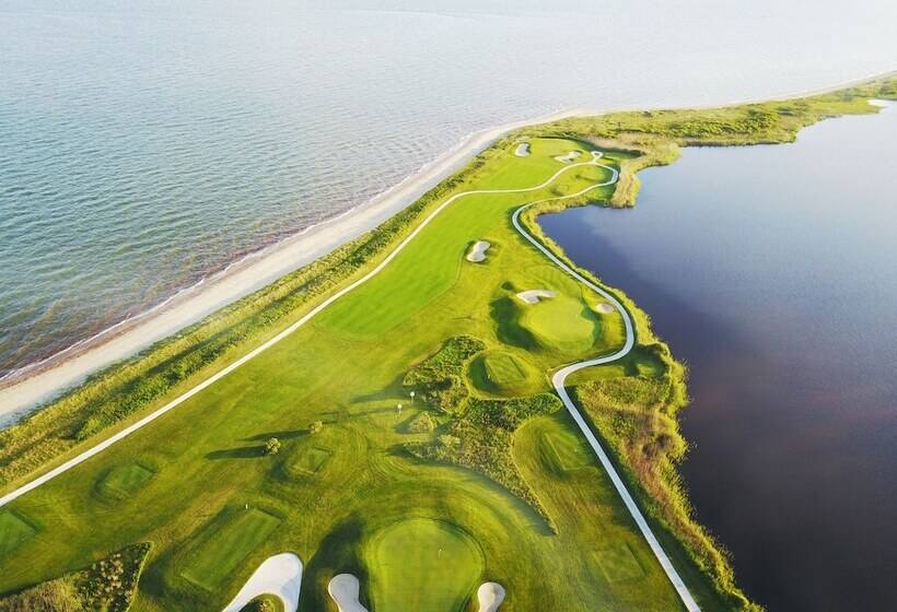 The Club At New Seabury