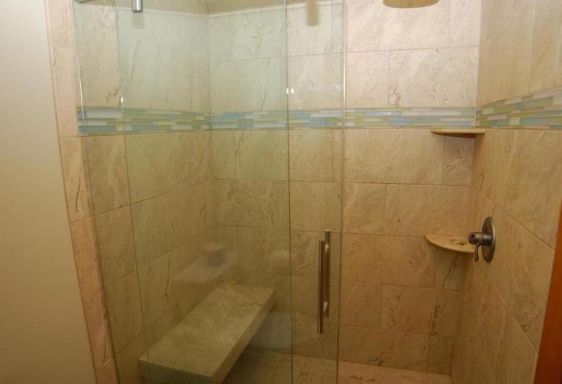 The Quay By Kees Vacations