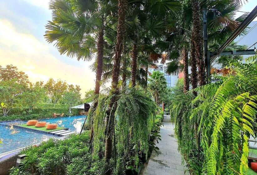 Aisana Hotel Korat