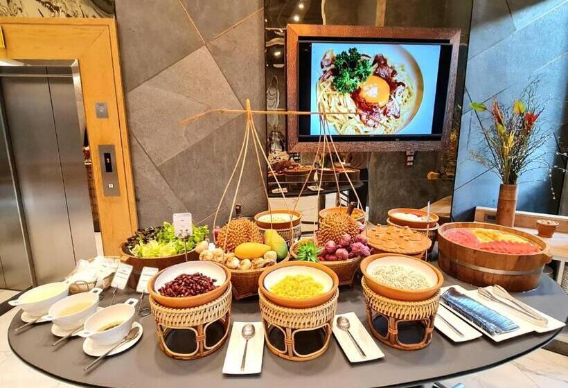 Aisana Hotel Korat