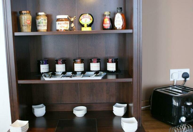 צימר 10to12 Folkestone