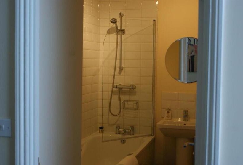 צימר 10to12 Folkestone