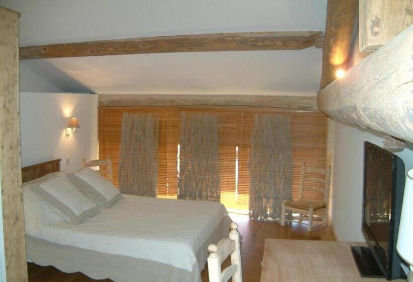 Bed and Breakfast Chambres D Hotes  Le Calme