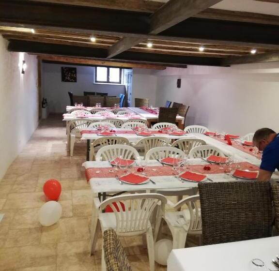 Bed and Breakfast Chambres D Hotes  Le Calme