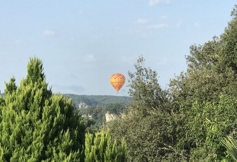 צימר Domaine Lacoste
